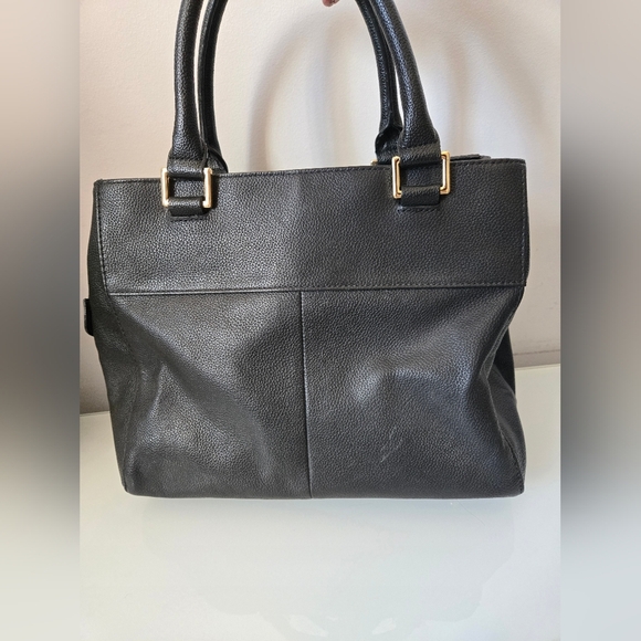 Tignanello Black Leather Multi Pocket Handbag - Picture 8 of 15